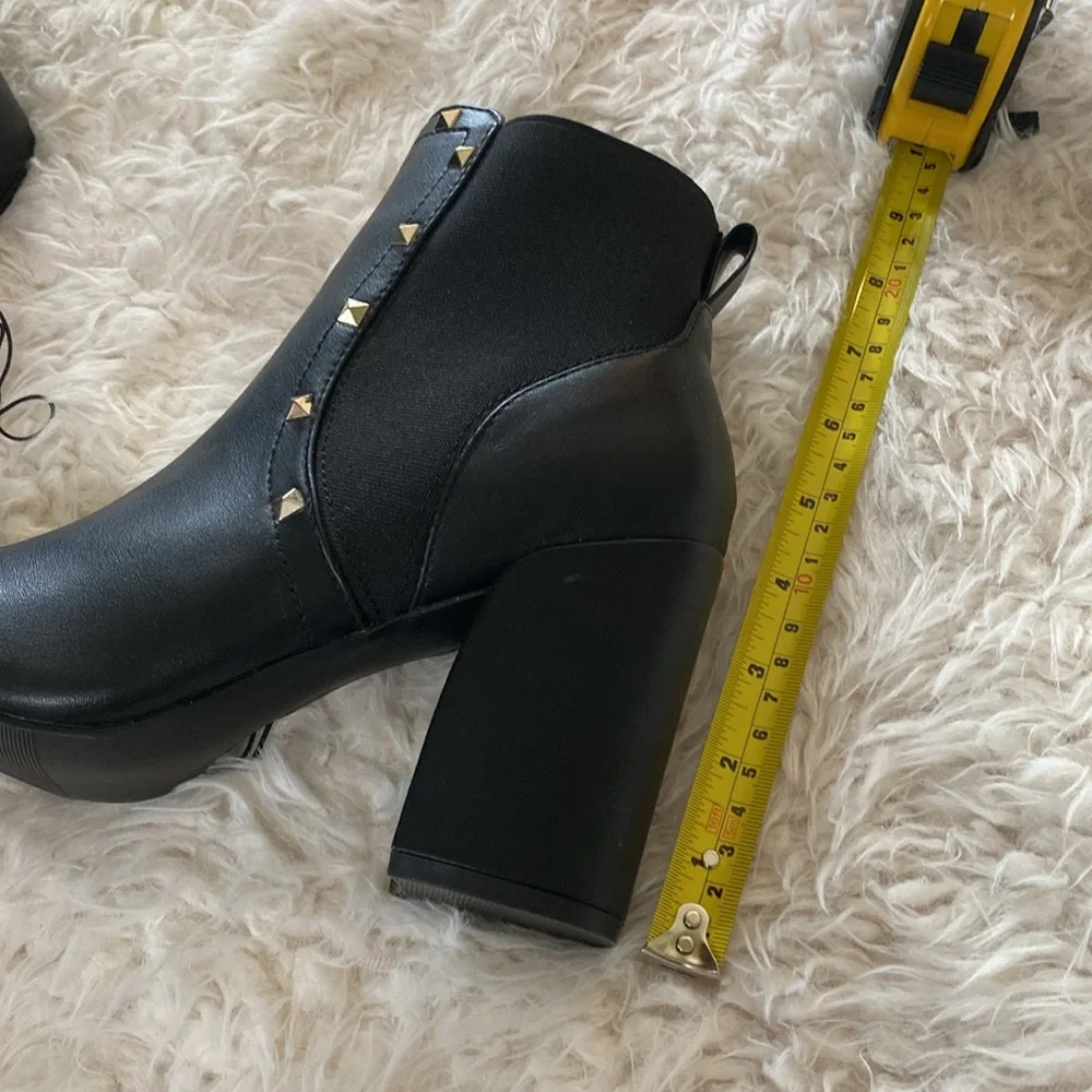 New Mari A. Black boots - Picture 8 of 8